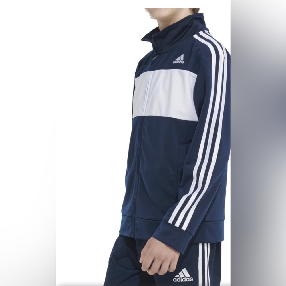 NWT Adidas boys color block zip up track jacket M(10-12)